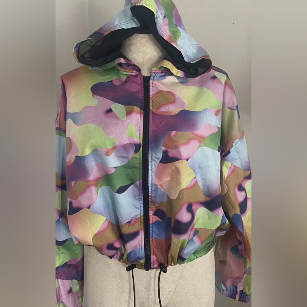 Noli Women’s Windbreaker Prism Cameo Jacket rainbow yoga Sz S activewear yoga